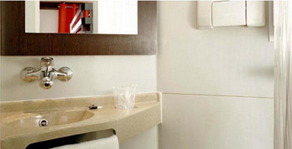 Sweet And Smart Sarreguemines - Hambach Hotel Quarto foto